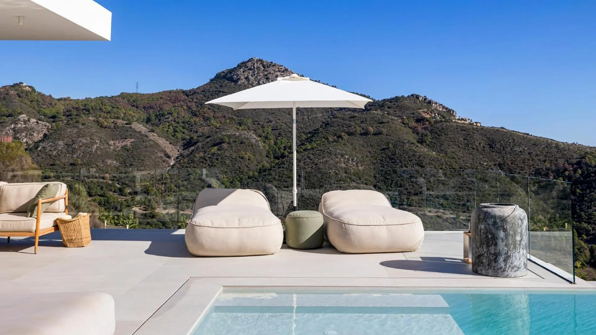Exclusive Villa Imagine Marbella Breathtaking Panoramic Sea Views Heated Infinity Pool Benahavís