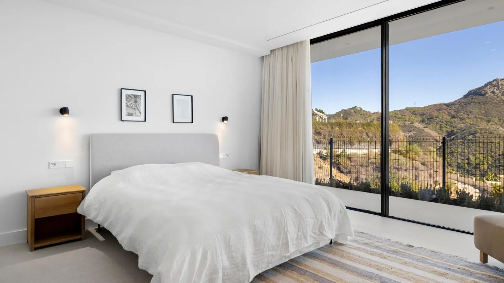 Exclusive Villa Imagine Marbella Breathtaking Panoramic Sea Views Heated Infinity Pool Benahavís
