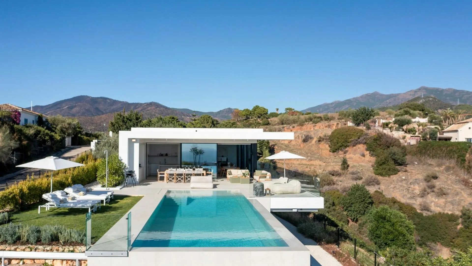 Exclusive Villa Imagine Marbella Breathtaking Panoramic Sea Views Heated Infinity Pool Benahavís