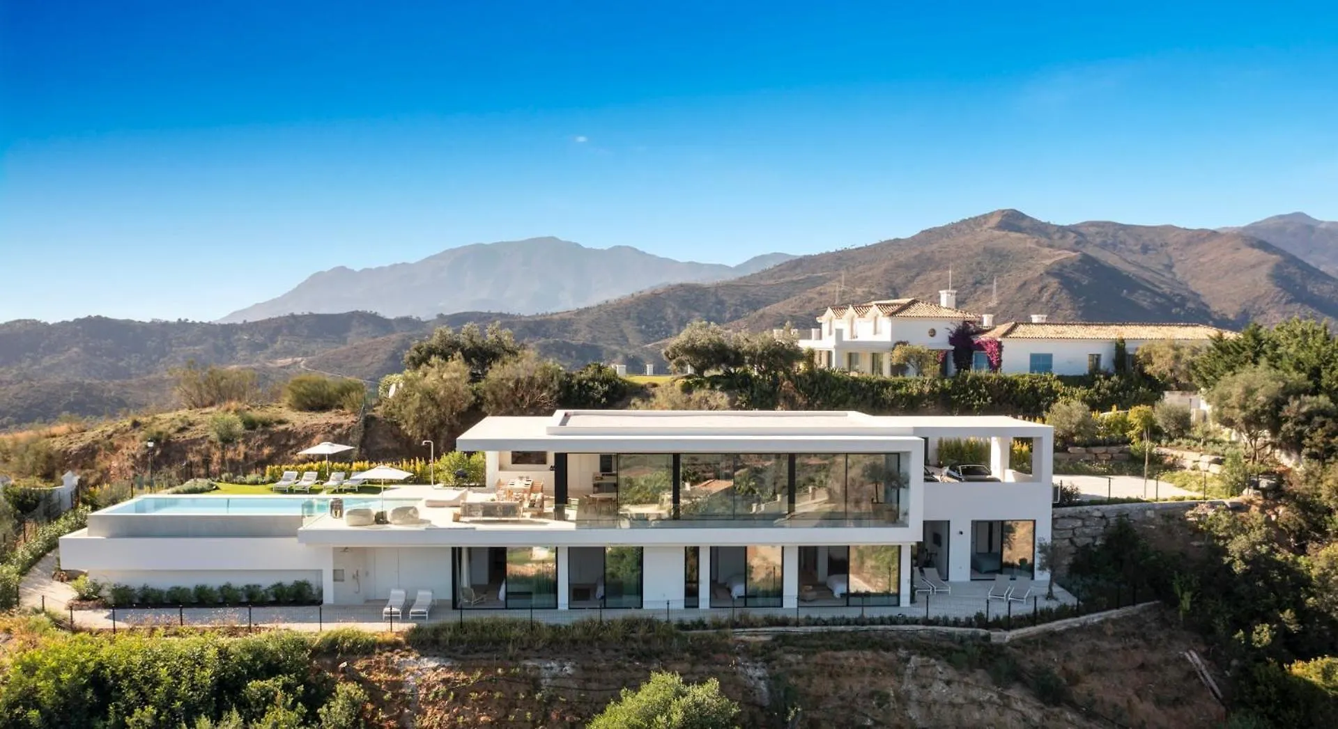 Exclusive Villa Imagine Marbella Breathtaking Panoramic Sea Views Heated Infinity Pool Benahavís