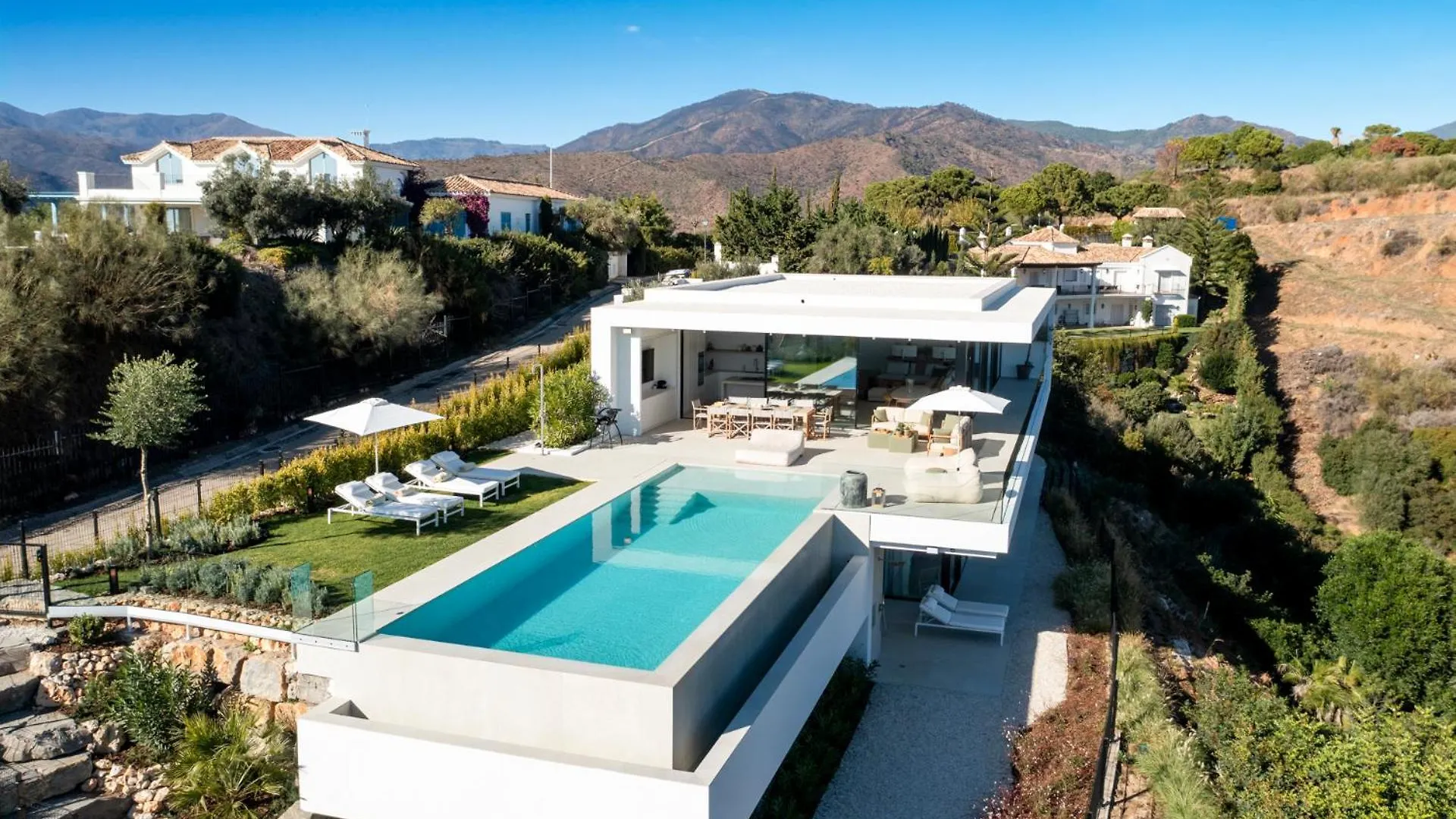 Exclusive Villa Imagine Marbella Breathtaking Panoramic Sea Views Heated Infinity Pool Benahavís